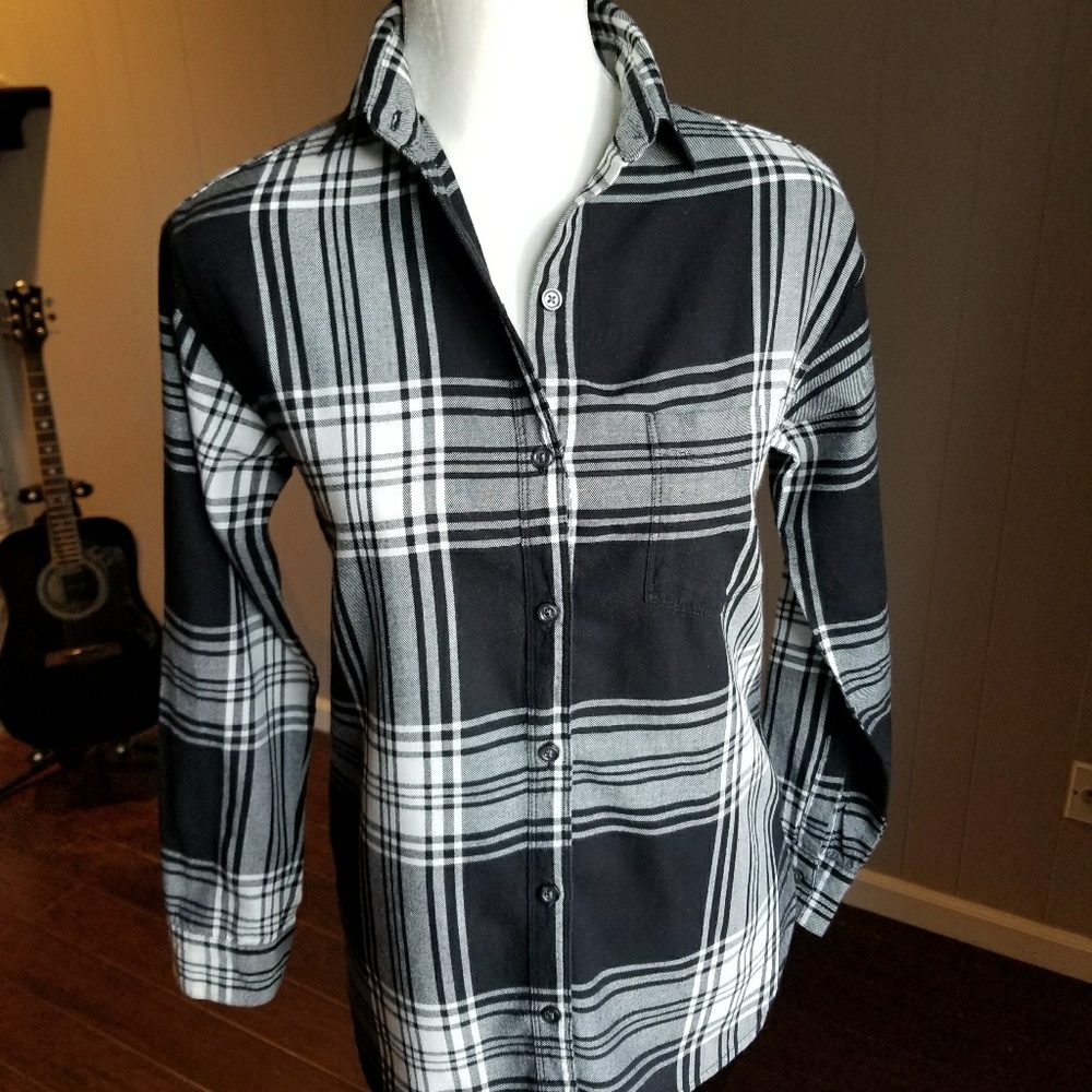 Black and white plaid Button down shirt